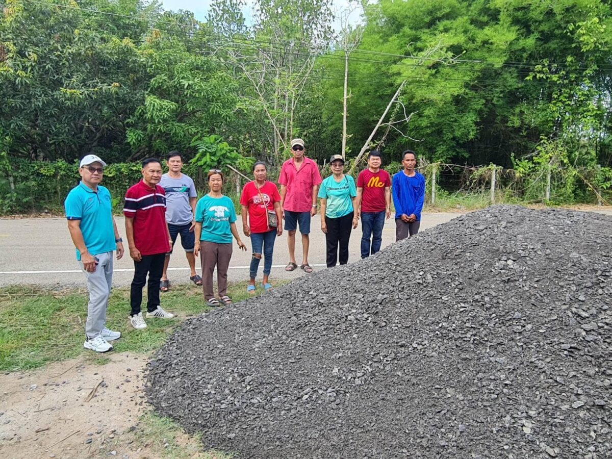 ซ่อมถนน10