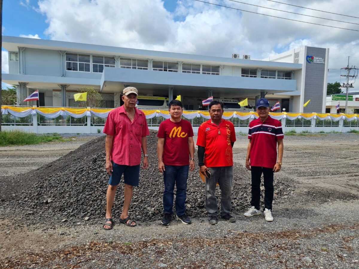 ซ่อมถนน6